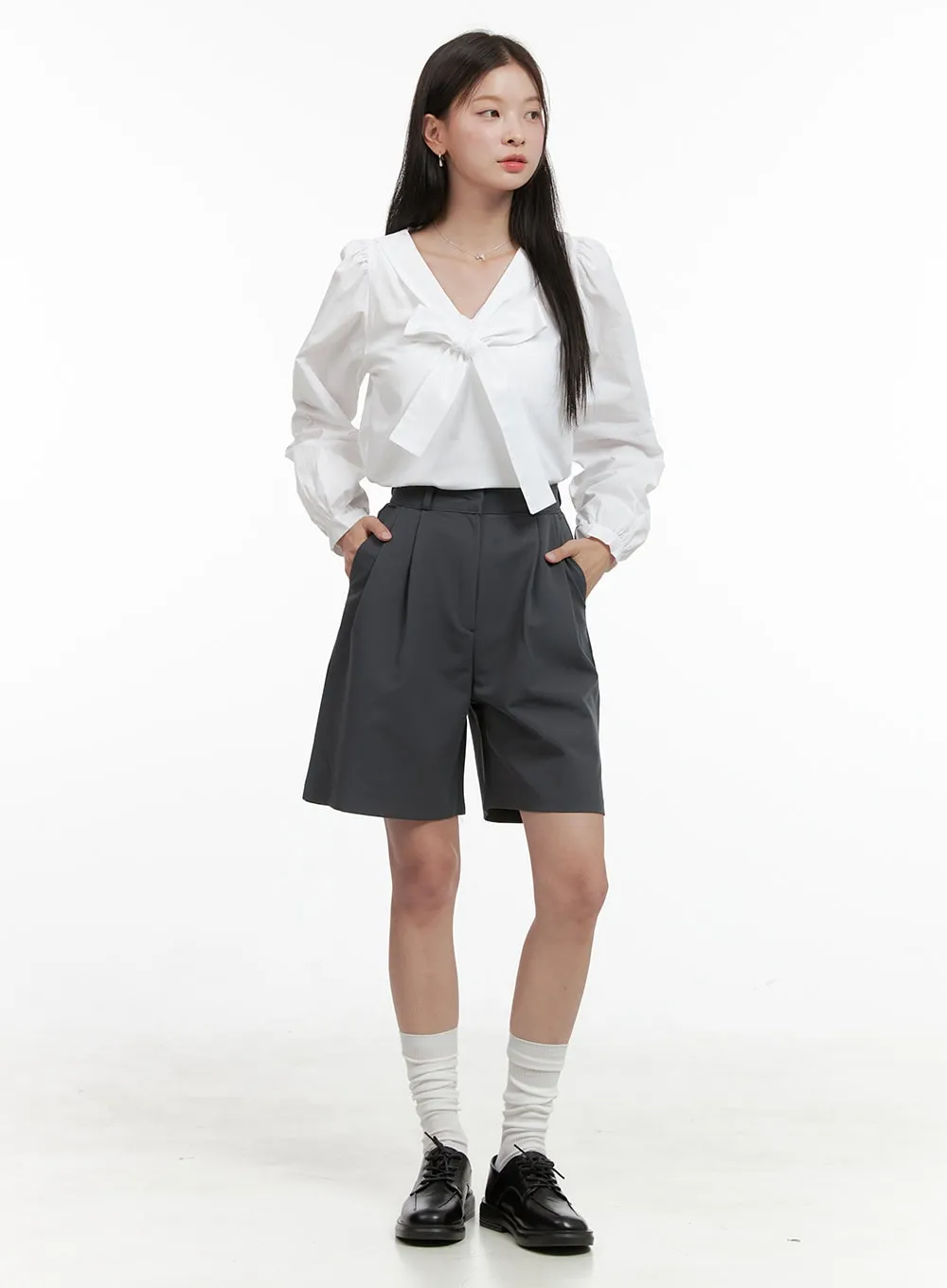 Ribbon-Tied V-Neck Blouse OG416