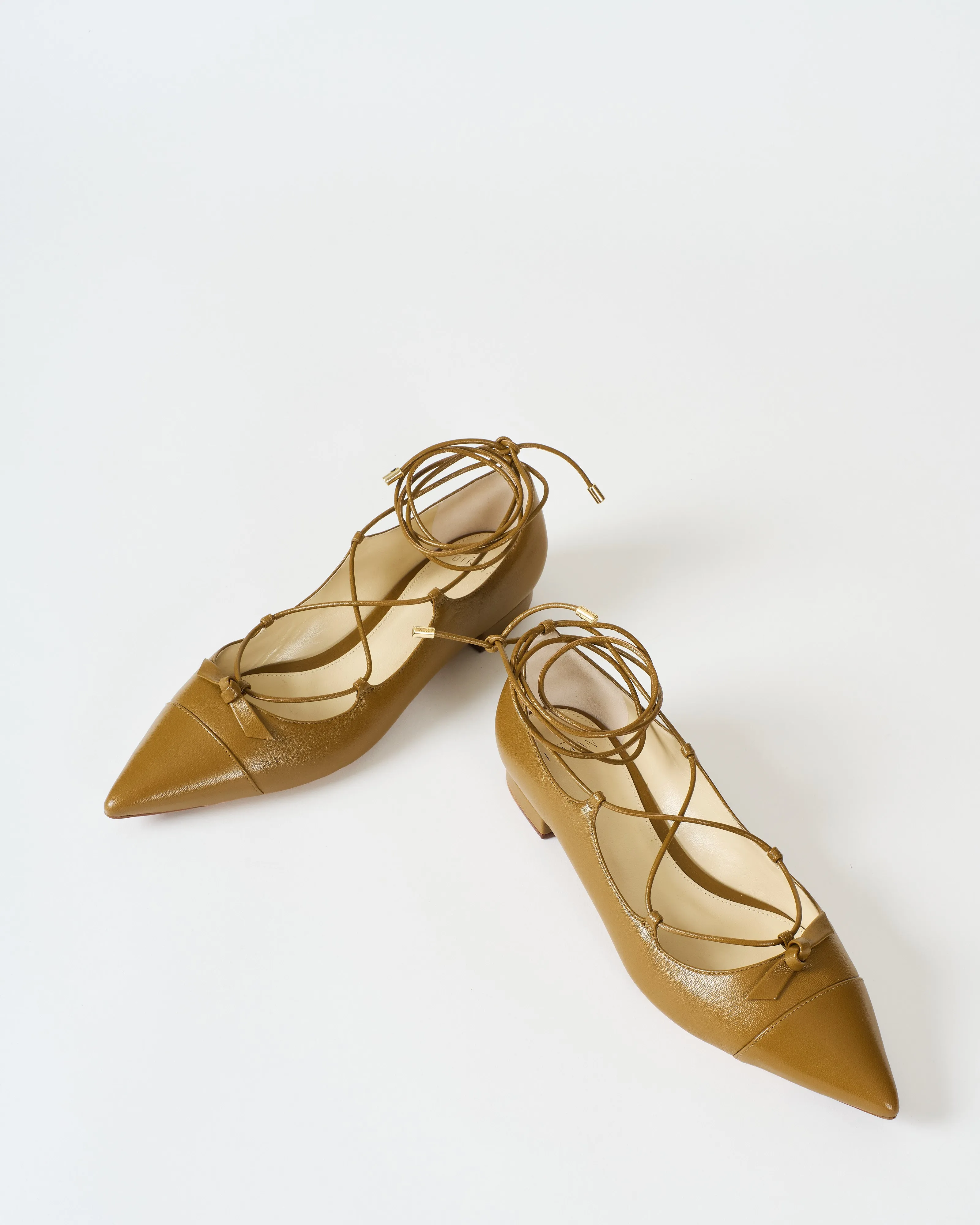 slim clarita lace up flat