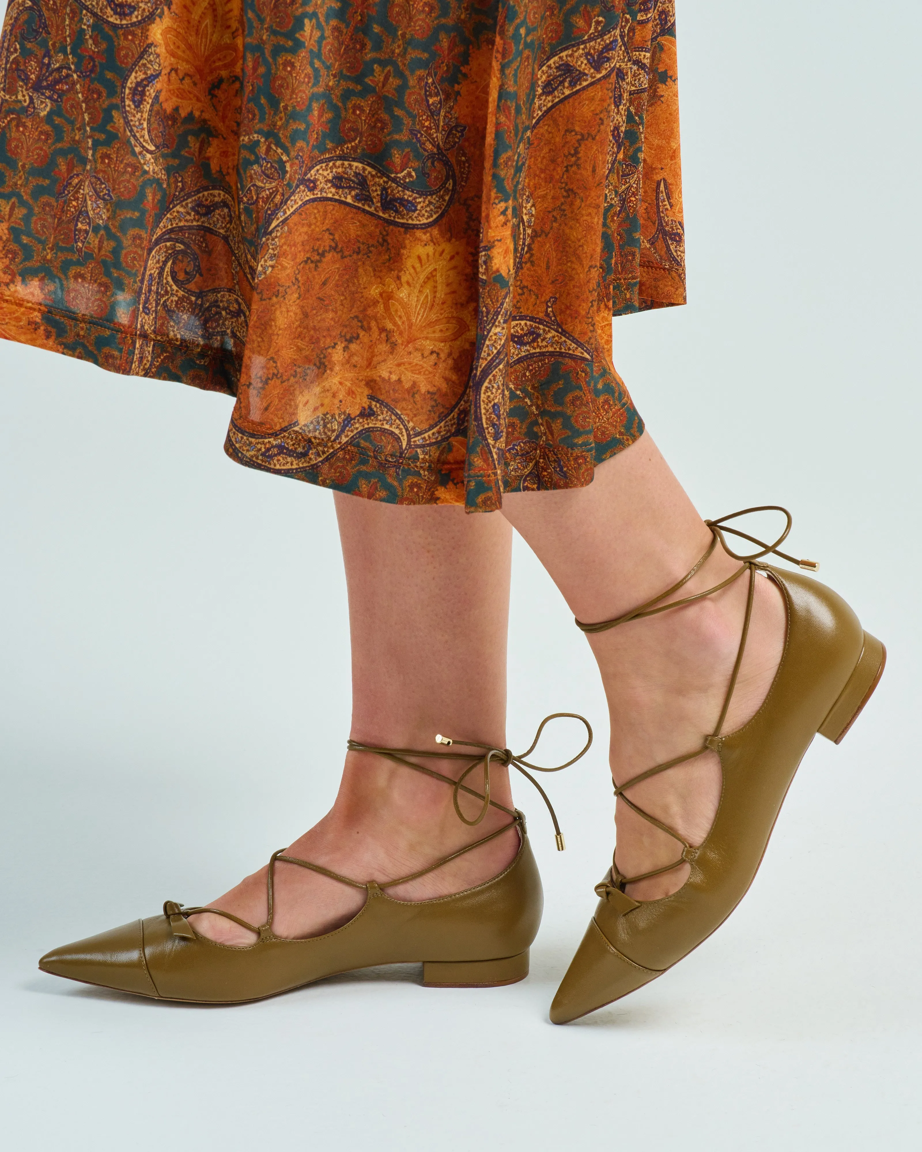 slim clarita lace up flat