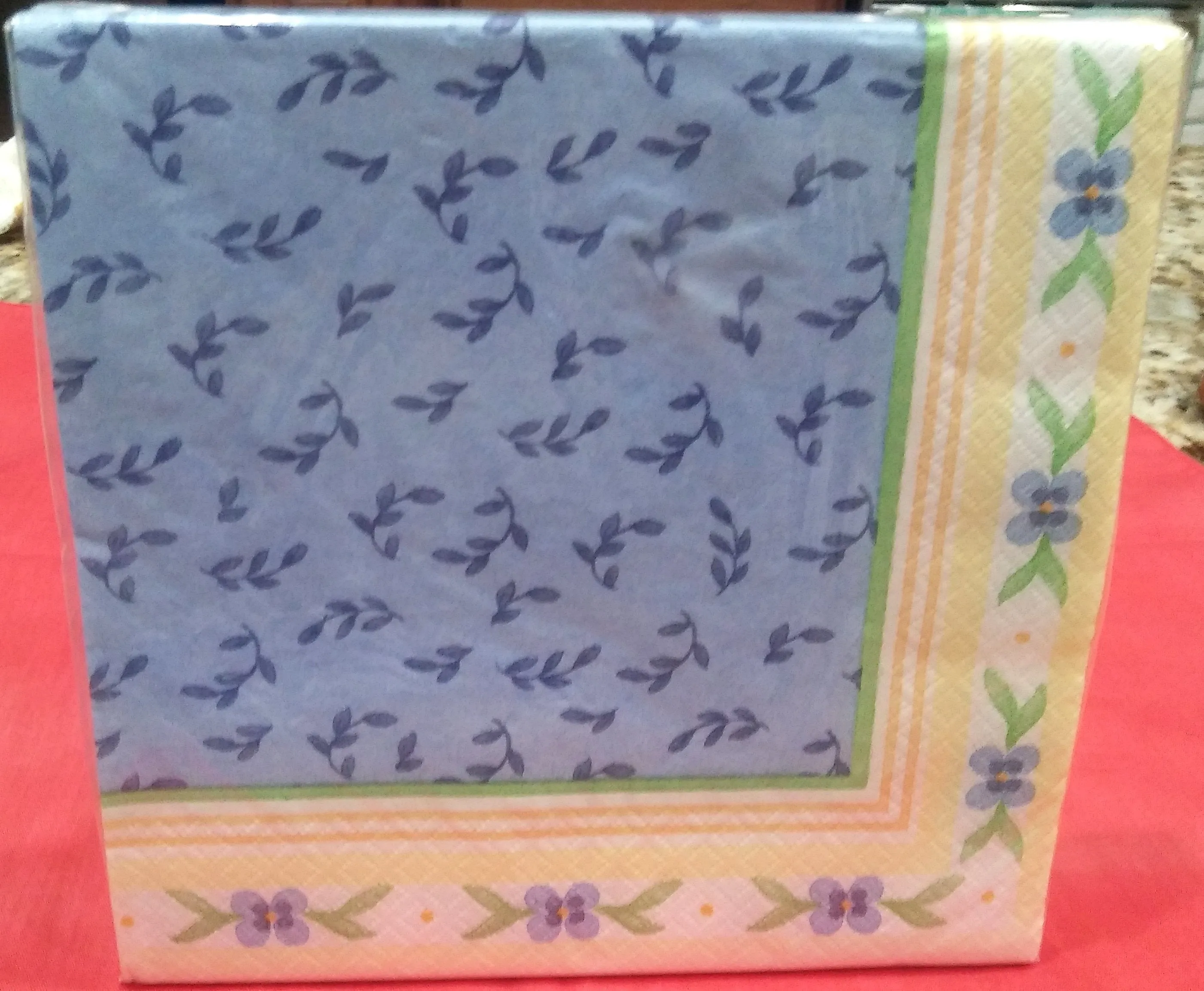 SUMMER BREEZE PAPER LUNCHEON NAPKINS