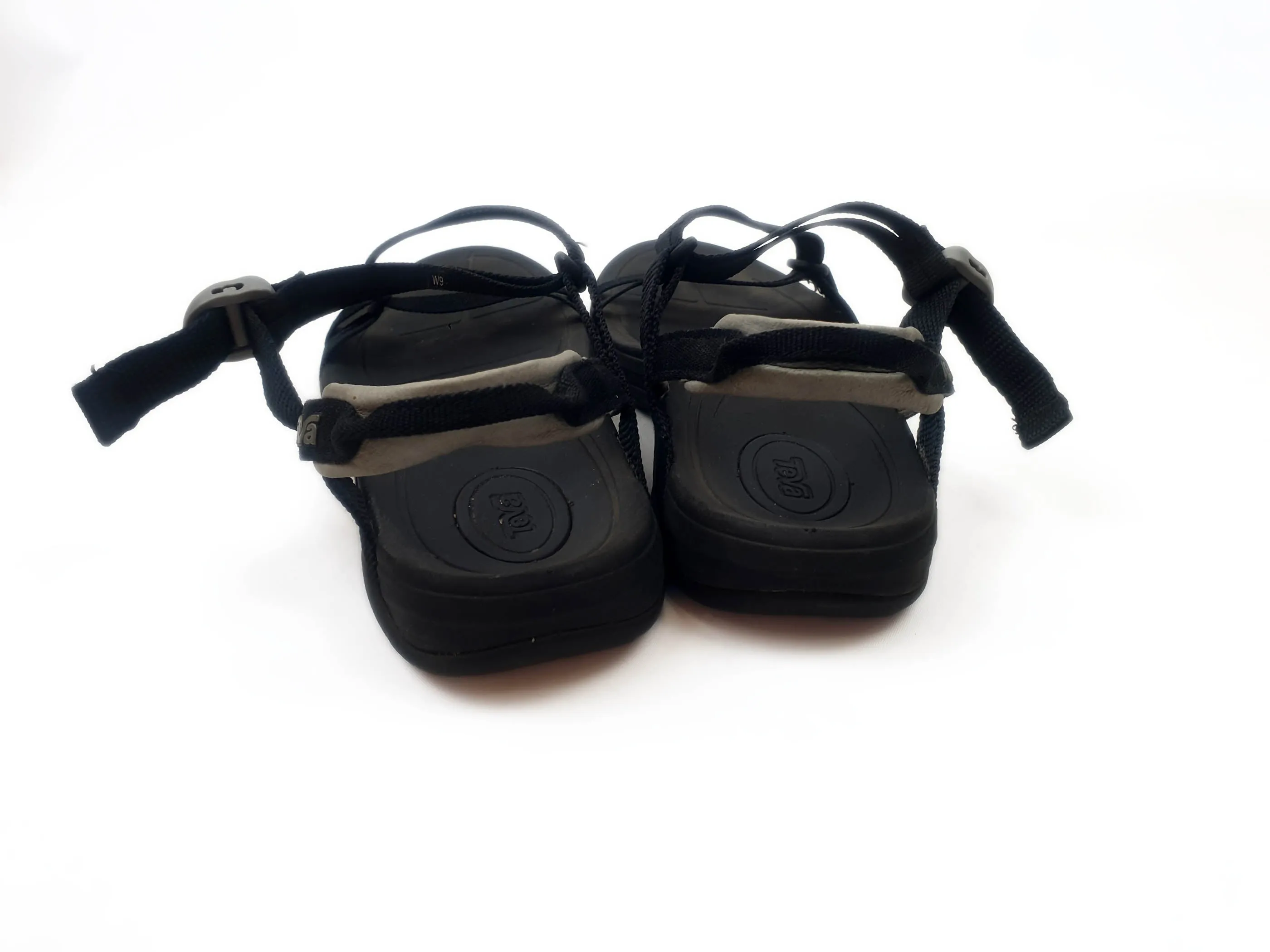Teva black shoes size 39