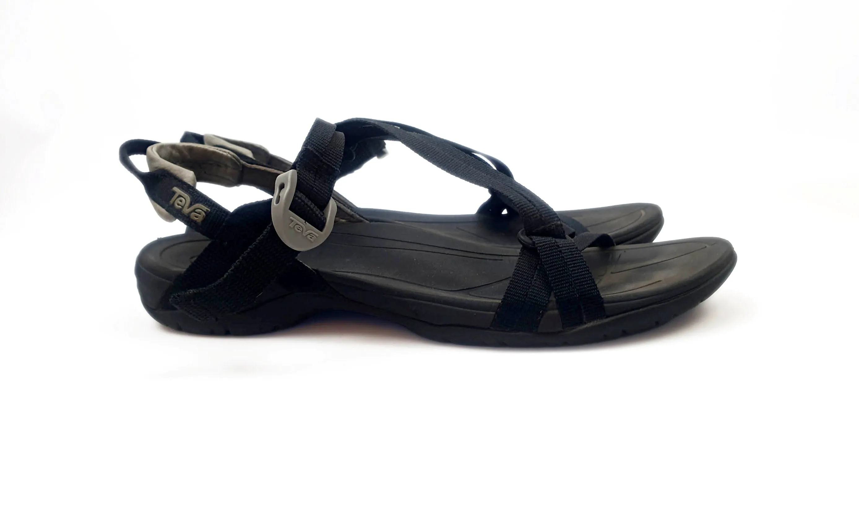 Teva black shoes size 39