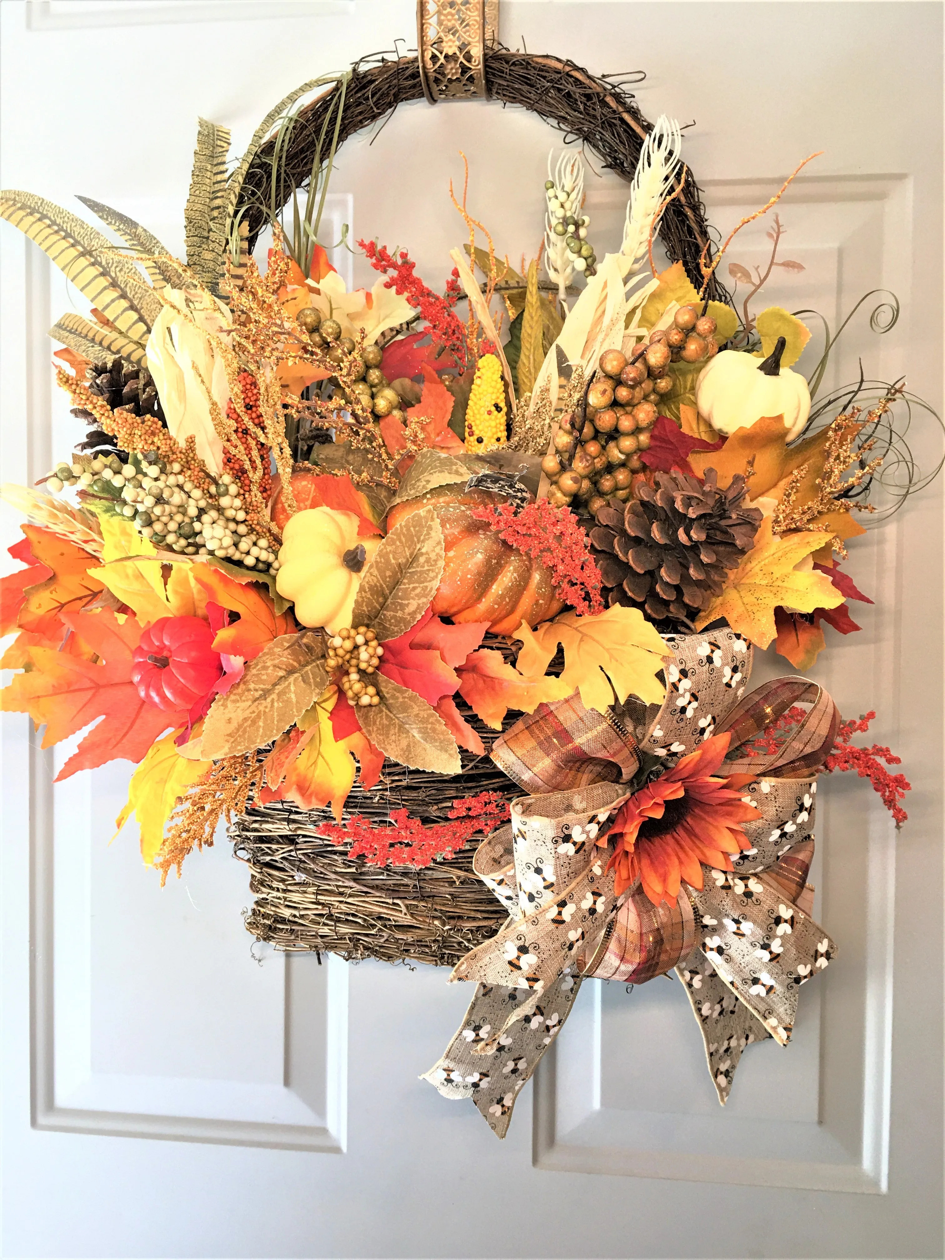 Thanksgiving Traditions 22" L X 20" W