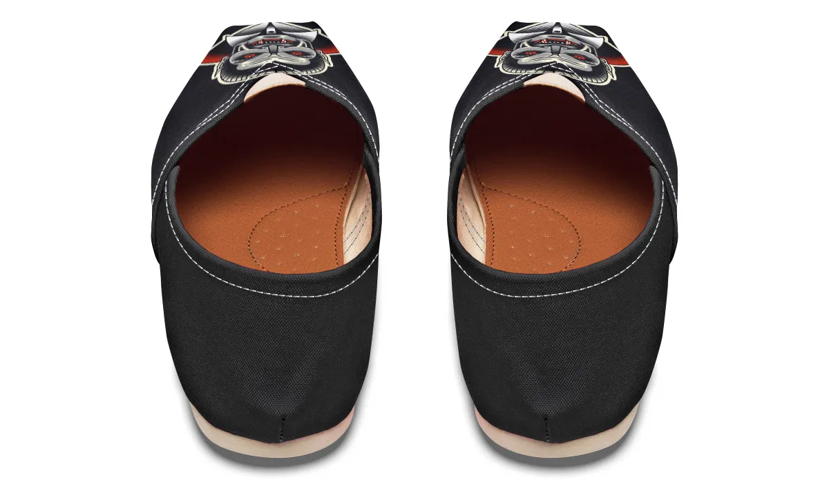 Traditional Vampire Casual Shoes