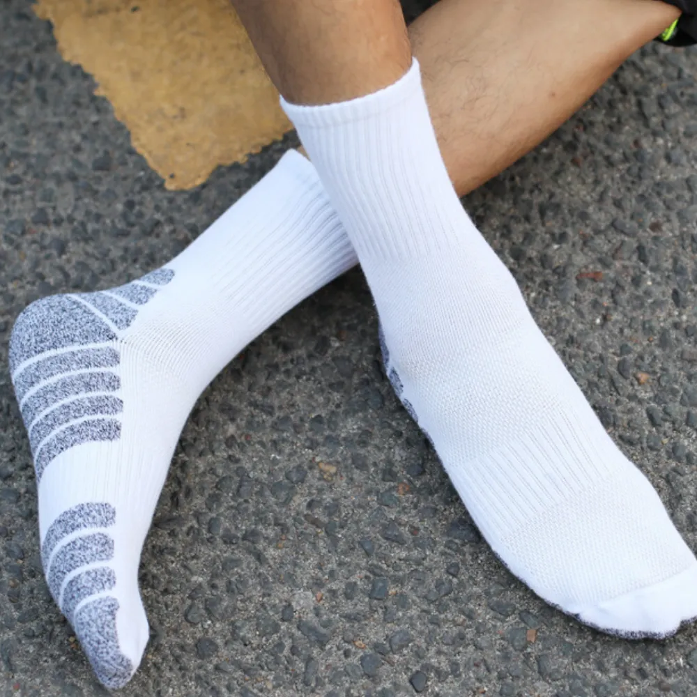 Versatile outdoor socks