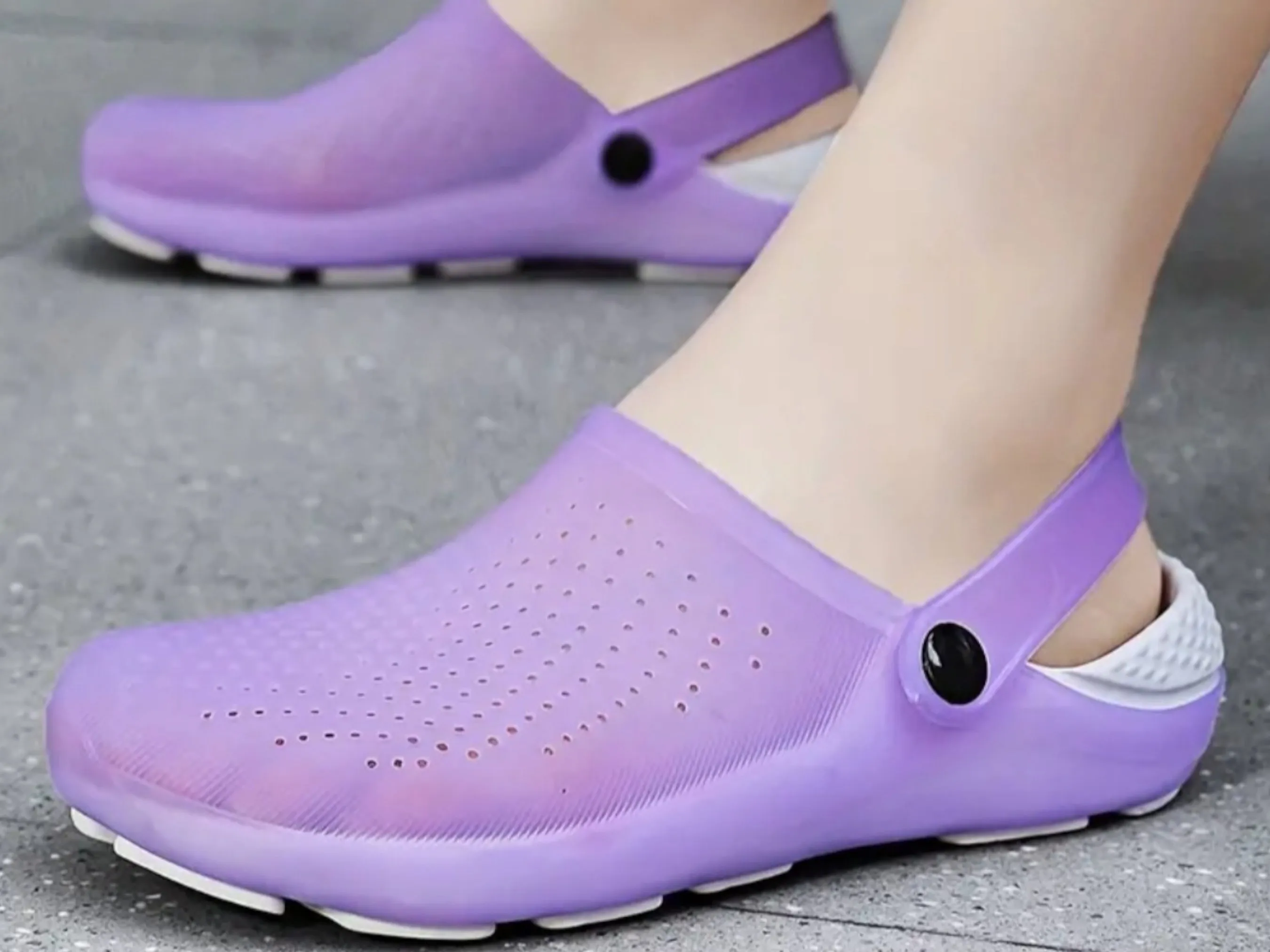 Women's Jelly Closed Toe Clogs