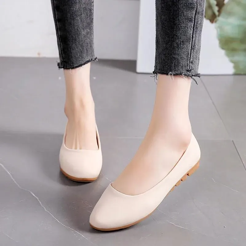 Women's Round Toe Shoes Korean Style Shoes Ladies Comfortable Leather Shoes Nurse Work Shoes Soft Sole Mother's Shoes
