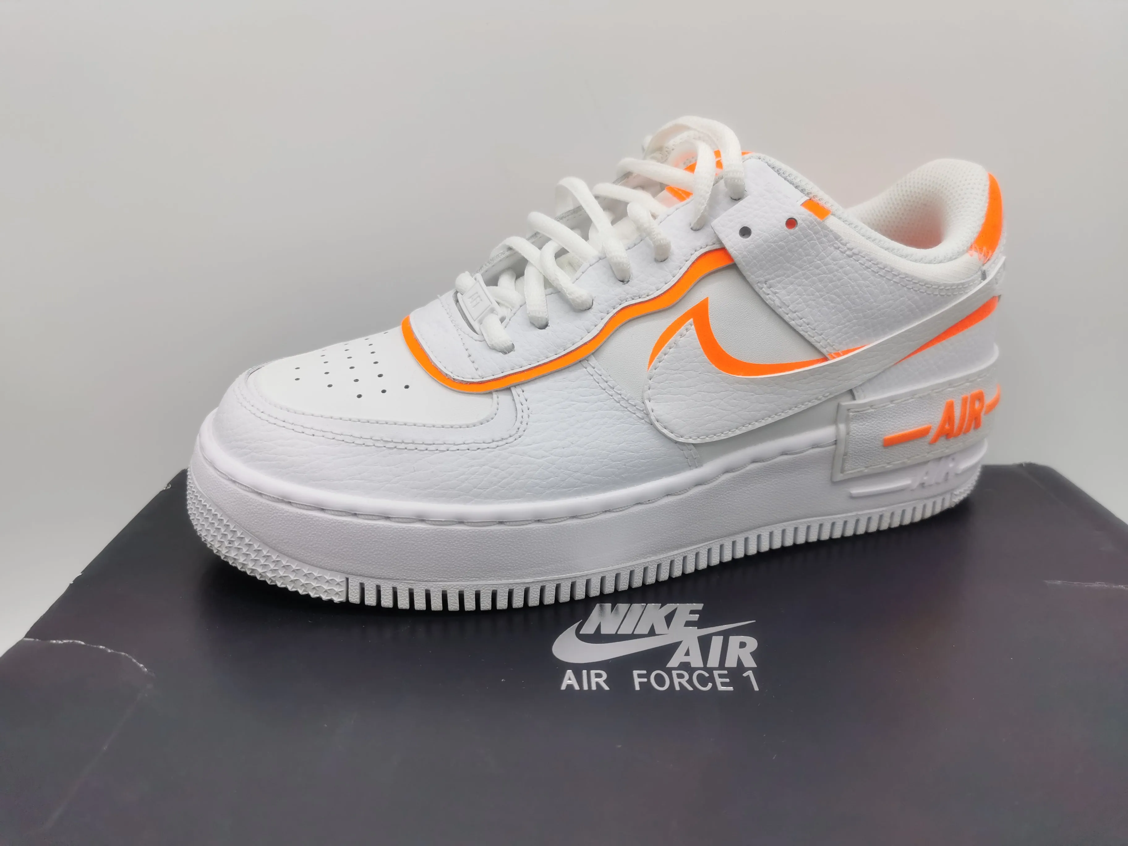 WOMEN'S SIZE 9 US - NIKE Air Force 1 Shadow 'Total Orange' LIKE NEW B60