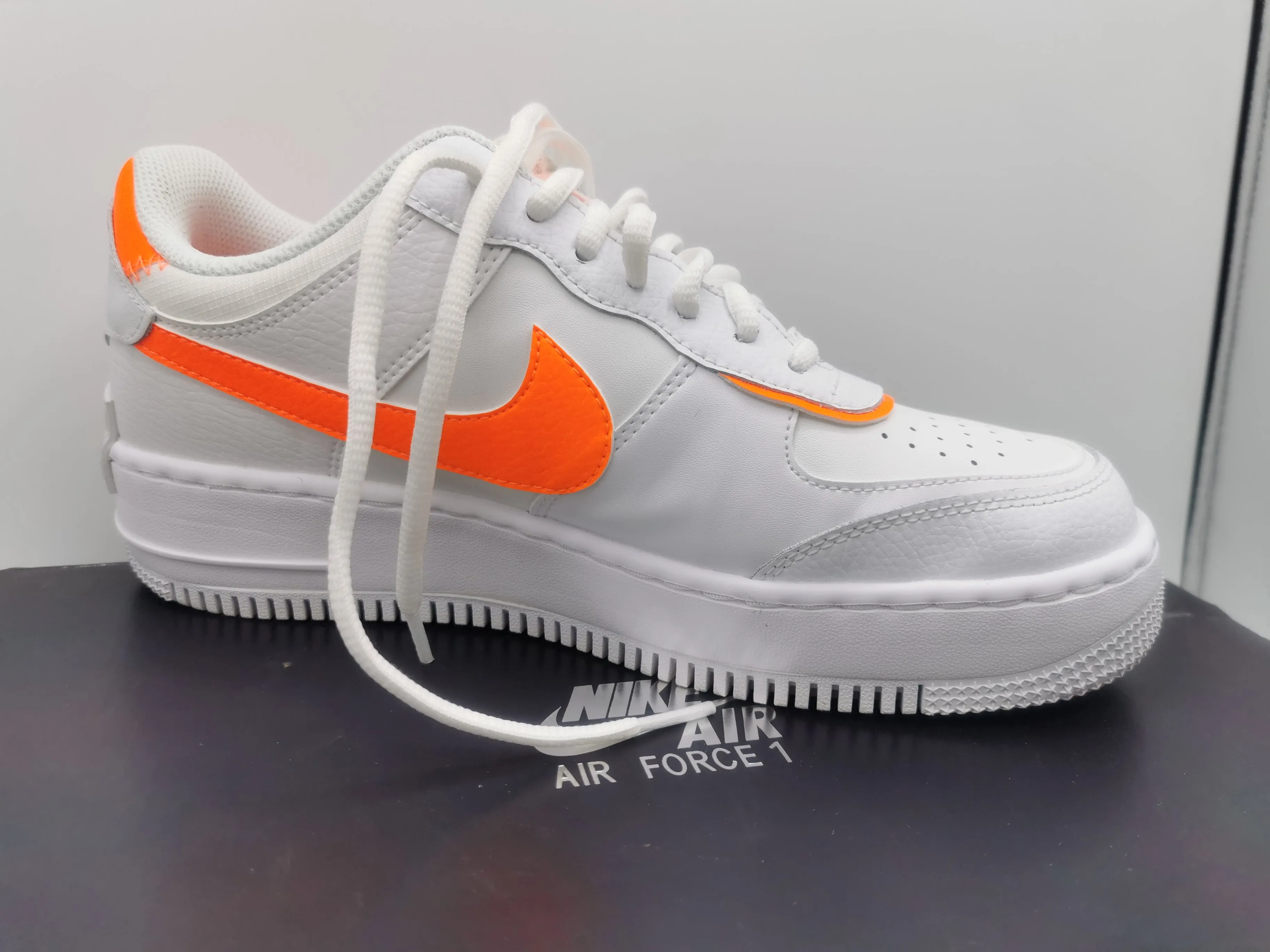 WOMEN'S SIZE 9 US - NIKE Air Force 1 Shadow 'Total Orange' LIKE NEW B60